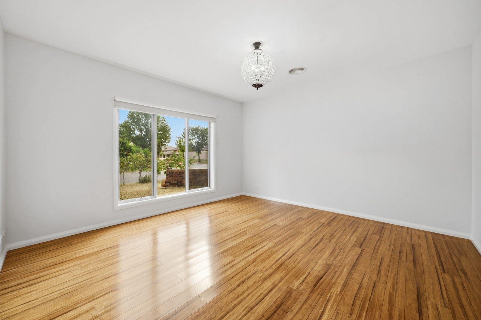 moder 4 Bedrooom House thumbnail image - GV Real Estate