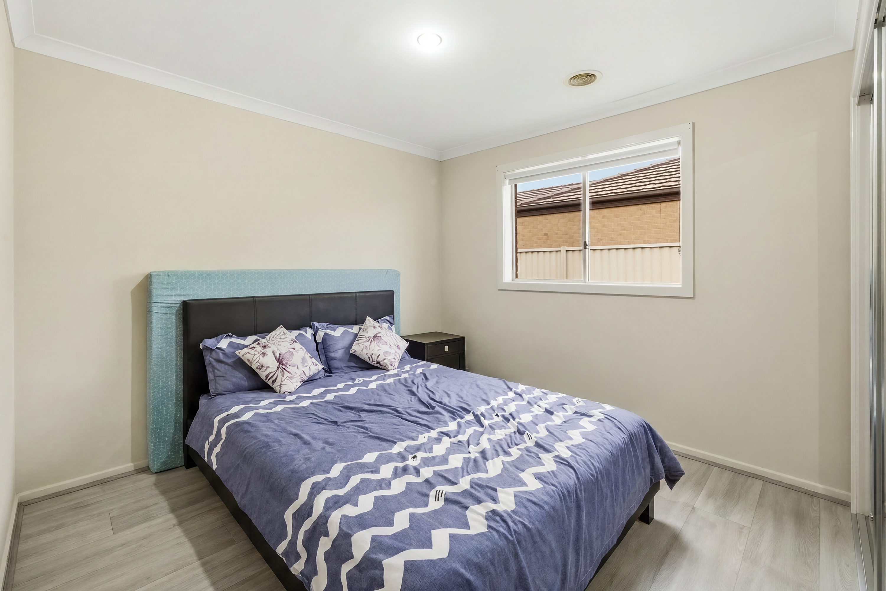 Modern 4 Bedroom House thumbnail image - GV Real Estate