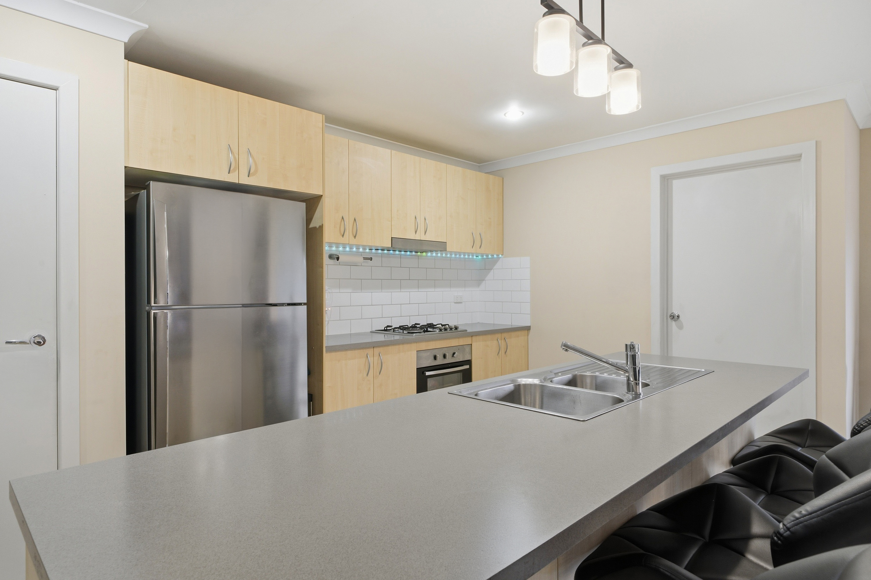 Modern 4 Bedroom House thumbnail image - GV Real Estate